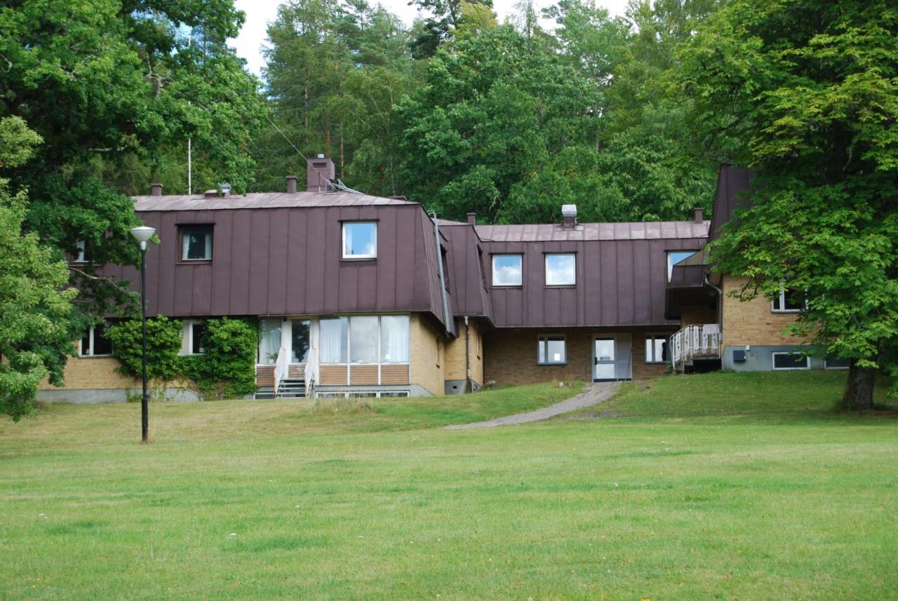 Hellidens Slott Hotel Tidaholm Bagian luar foto