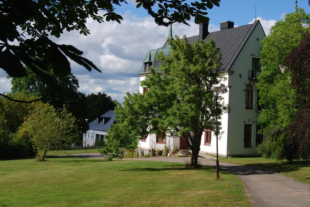 Hellidens Slott Hotel Tidaholm Bagian luar foto