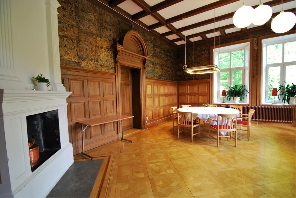 Hellidens Slott Hotel Tidaholm Bagian luar foto
